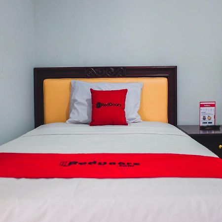 Reddoorz Plus @ Helvetia Medan Exterior photo